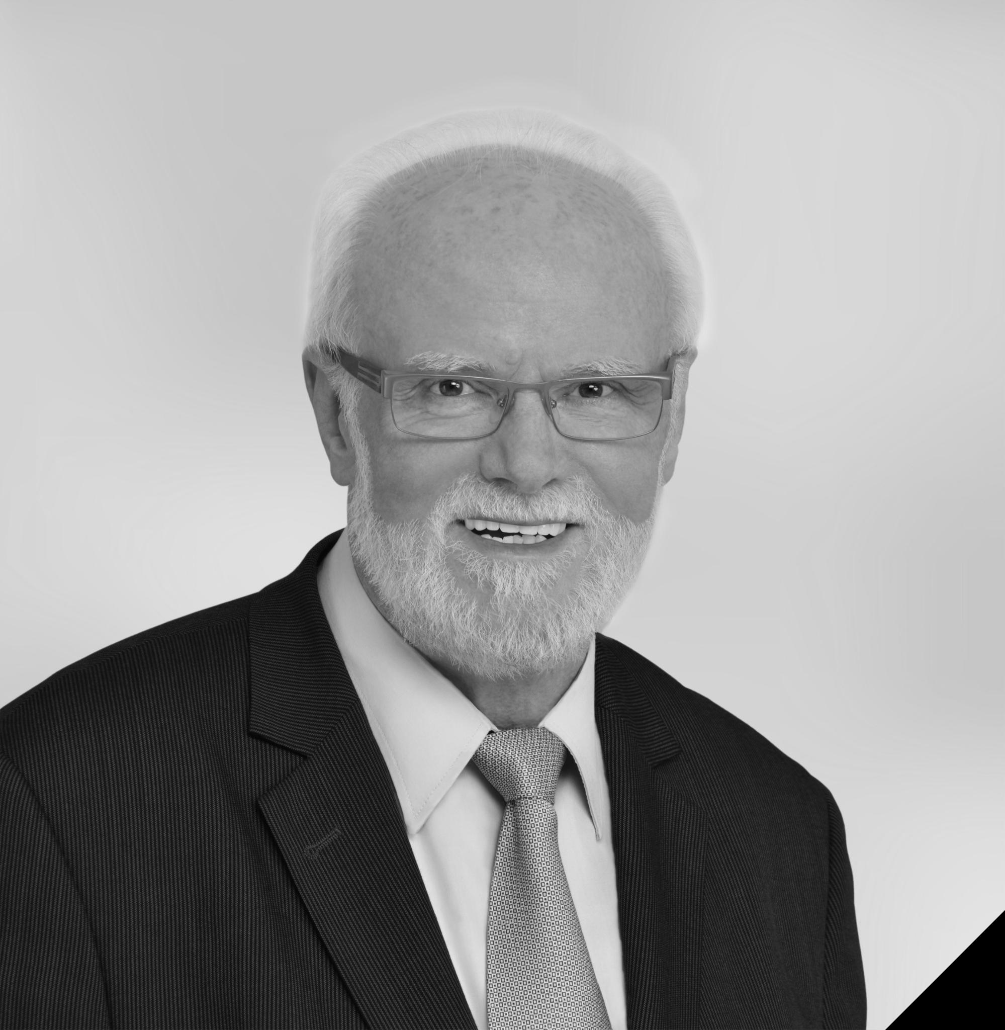 Lothar Schiffer T